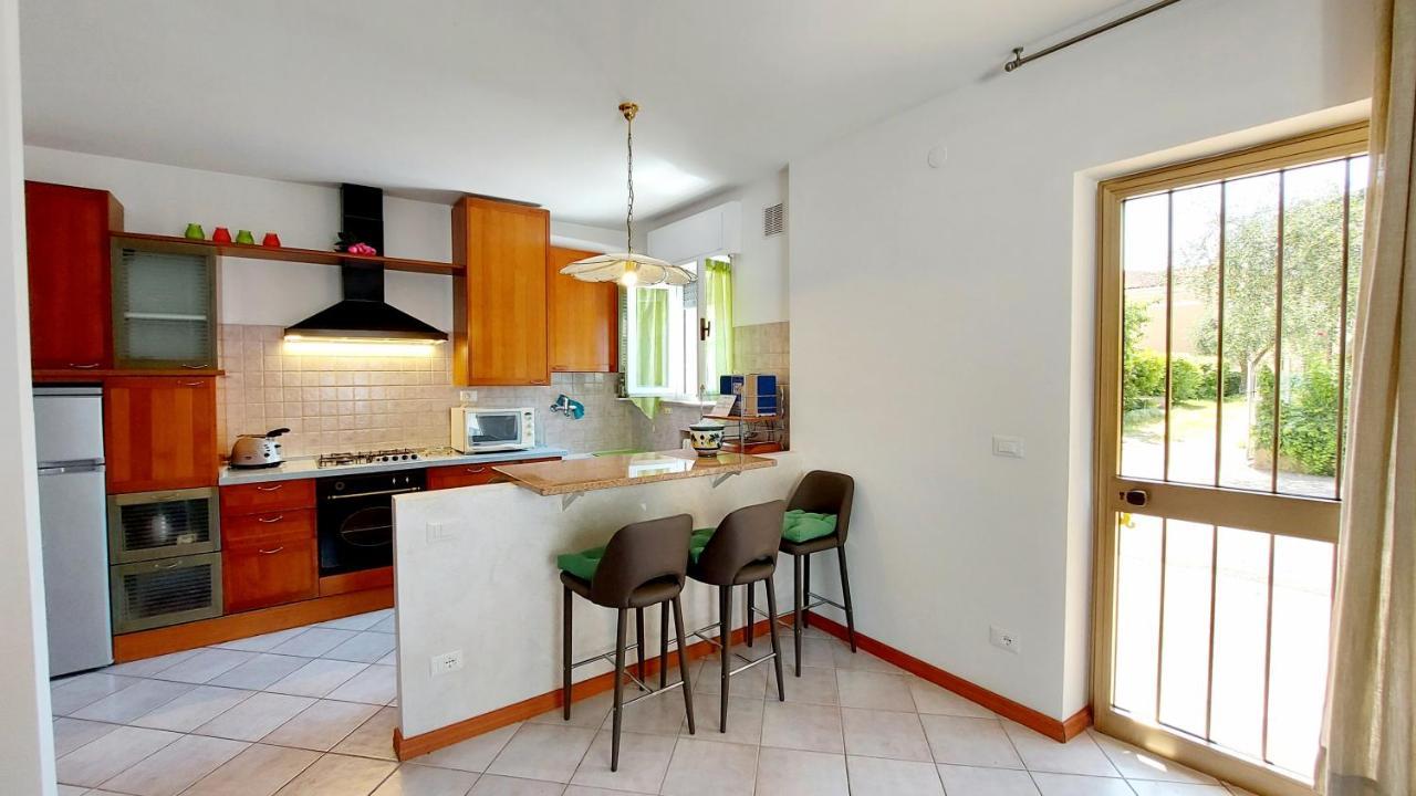 Narcisa Patio Apartment Bardolino Exterior photo